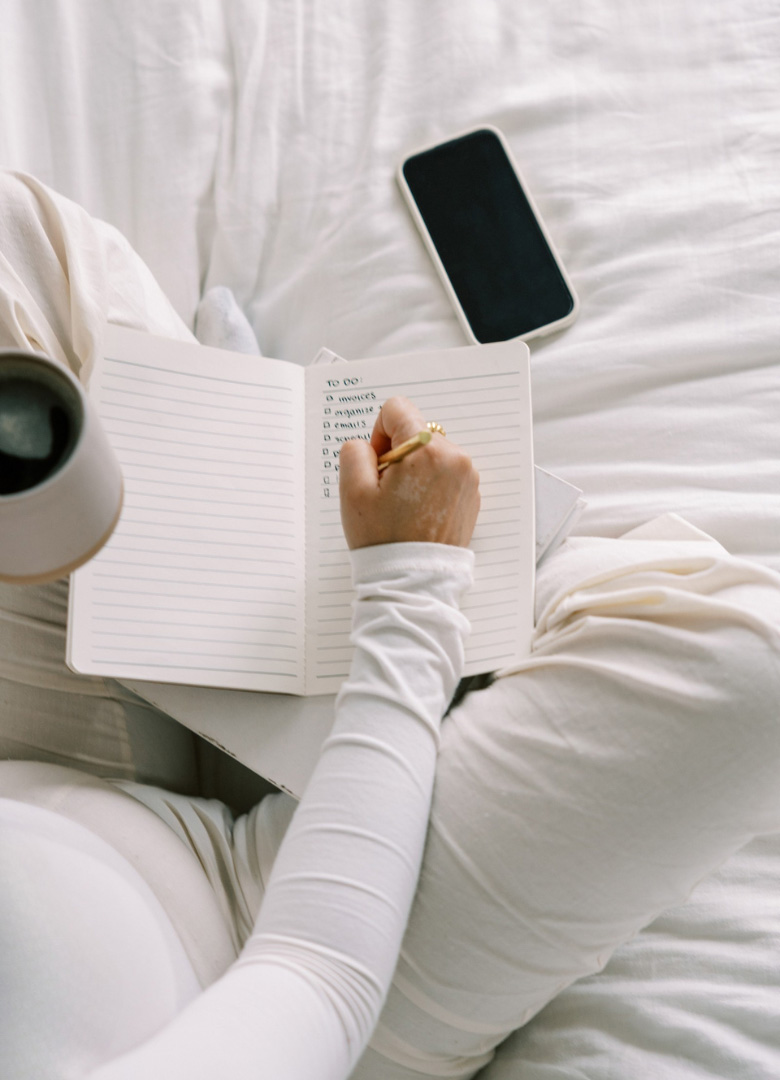 Kontakt Website-Texte schreiben lassen: Laura Skirka